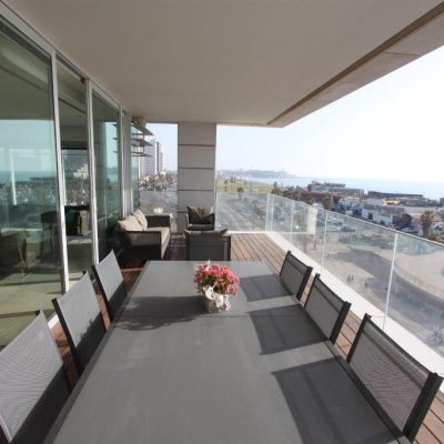 Loft à vendre – Front de mer Herbert Samuel – TLV